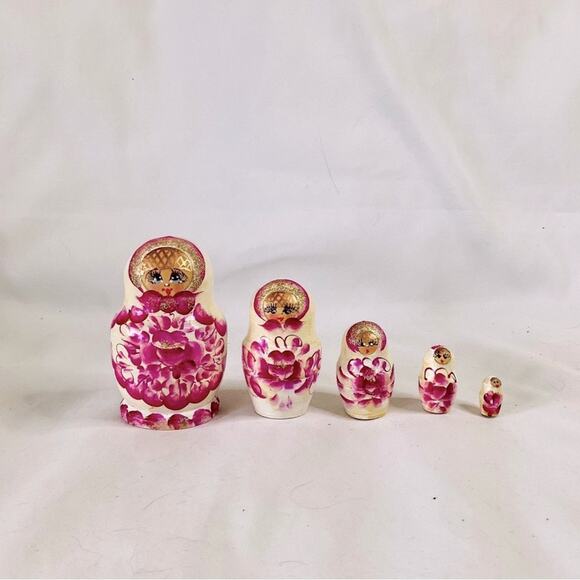 Matryoshka Dolls from Russia - Picture 1 of 5